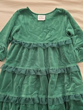 hanna andersson green tulle dress | Dresses | Hanna Andersson Emerald With Gold Stars knee_length